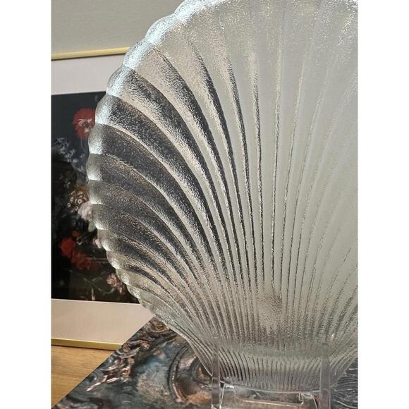 Vintage 1970’s Anchor Hocking Shell Glass Serving Platter Tray Or Catch All - Picture 4 of 4